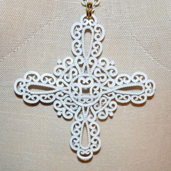 Trifari Jewelry - 1950's CROWN TRIFARI White Enamel Maltese Cross